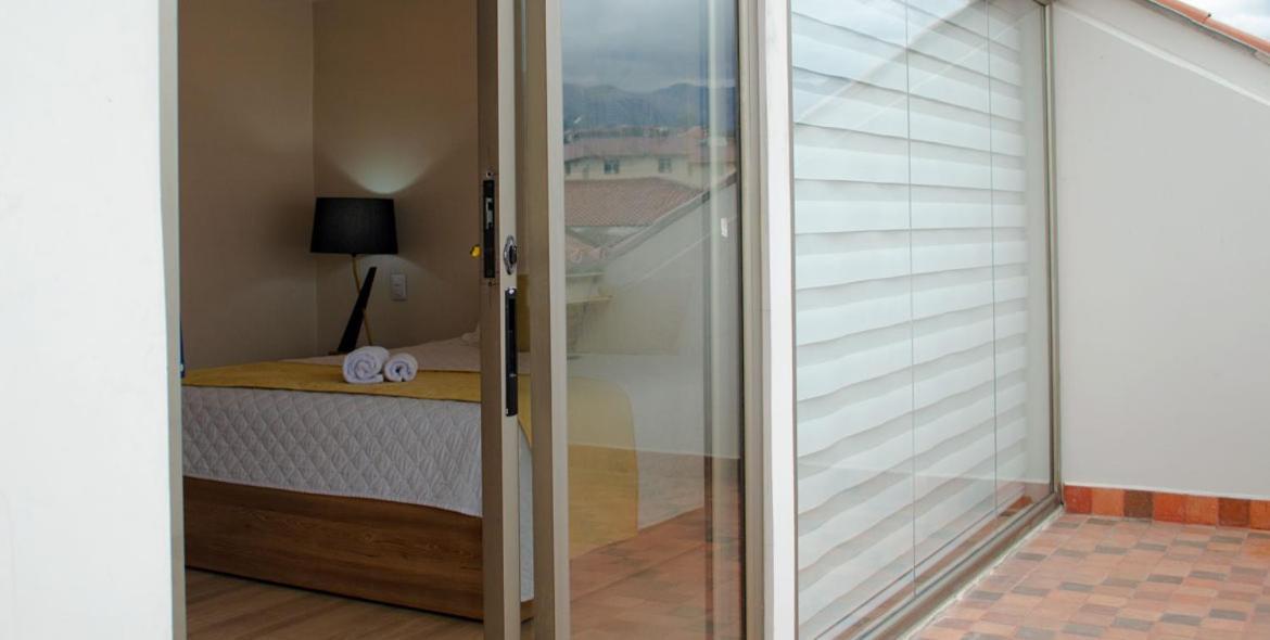 Hotel Brist0L Suites Centro Historico Cuenca Exterior foto